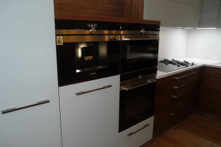 Technistone Crystal Pollar White montáž