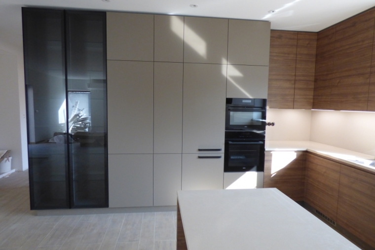 Technistone Crystal Royal detail