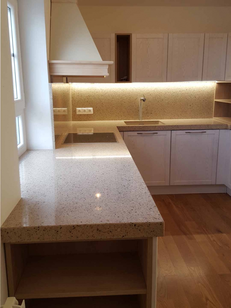 Technistone Crystal Sahara pohľad zhora