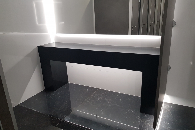 Toaletné pulty Technistone Taurus Black dekor